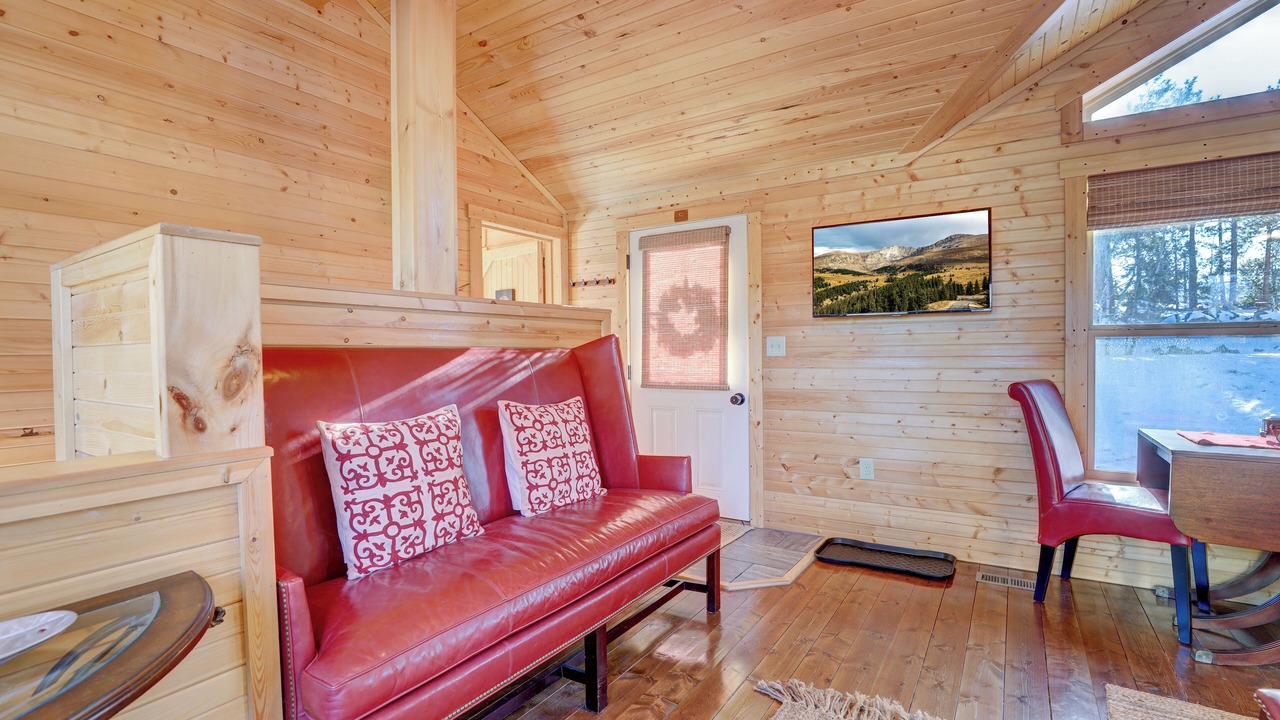 Photo of Livingroom in Bailey