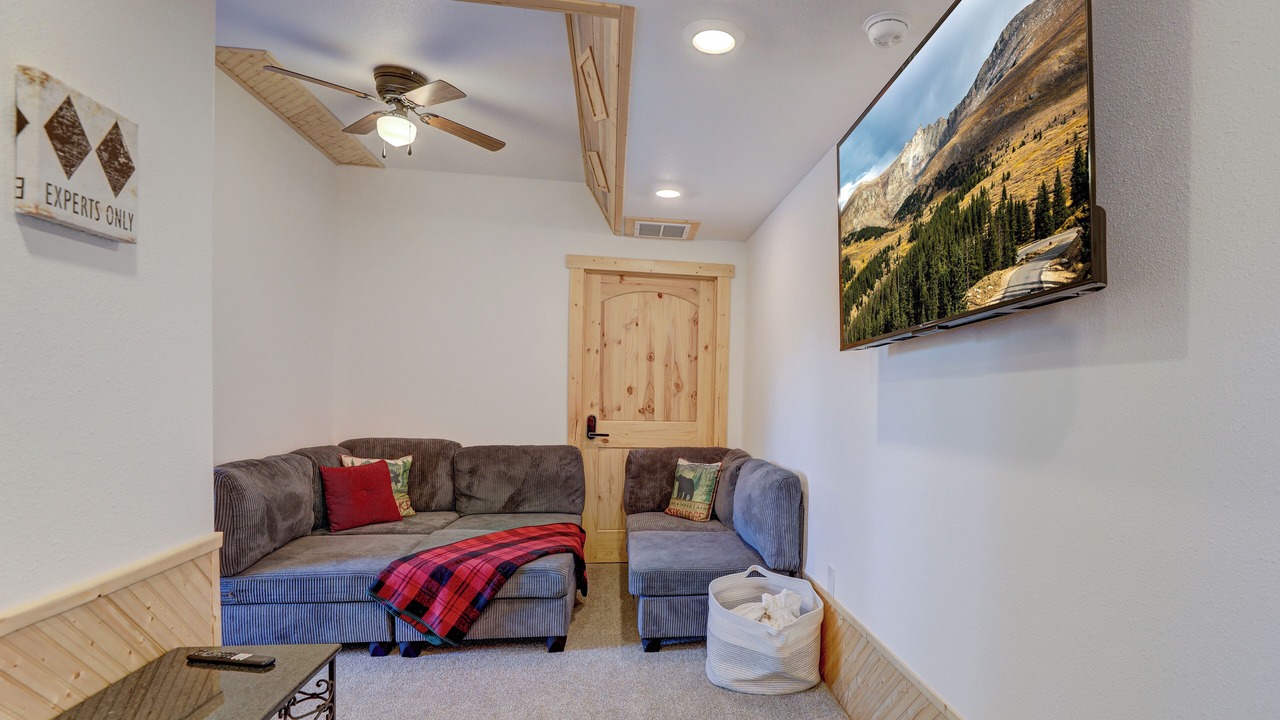 Photo of Livingroom in Bailey