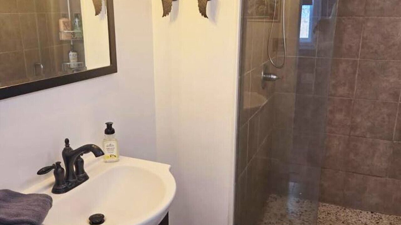 Photo of Bathroom in Georgetown