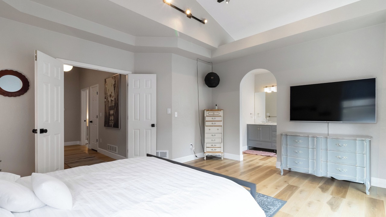 Photo of Bedroom in Castle Rock