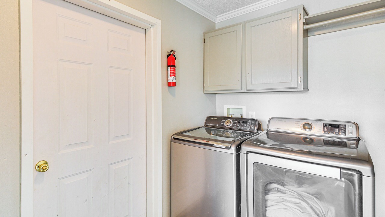 Photo of Bedroom in Warm Springs