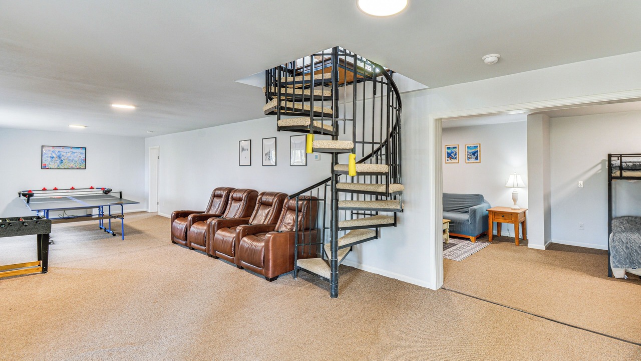 Photo of Bedroom in Warm Springs