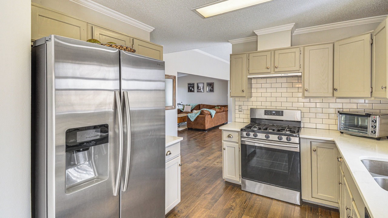 Photo of Kitchen in Warm Springs