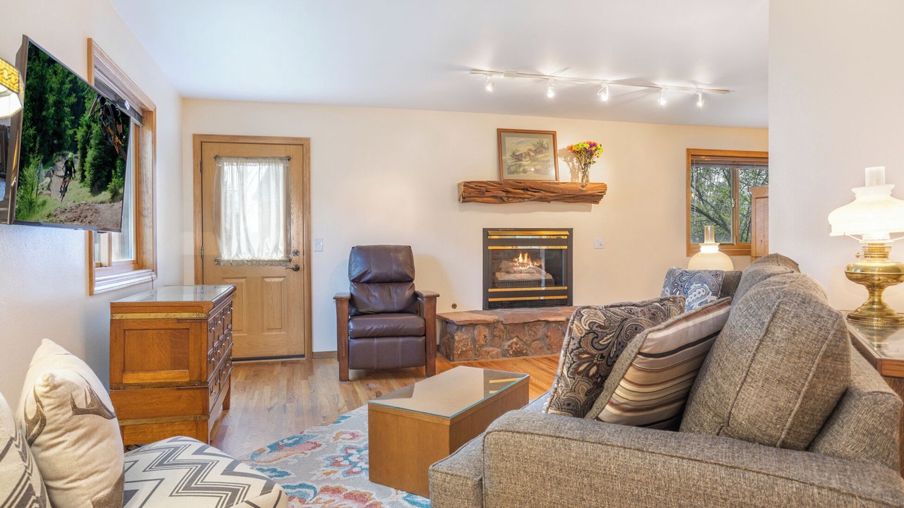 Photo of Livingroom in Gypsum