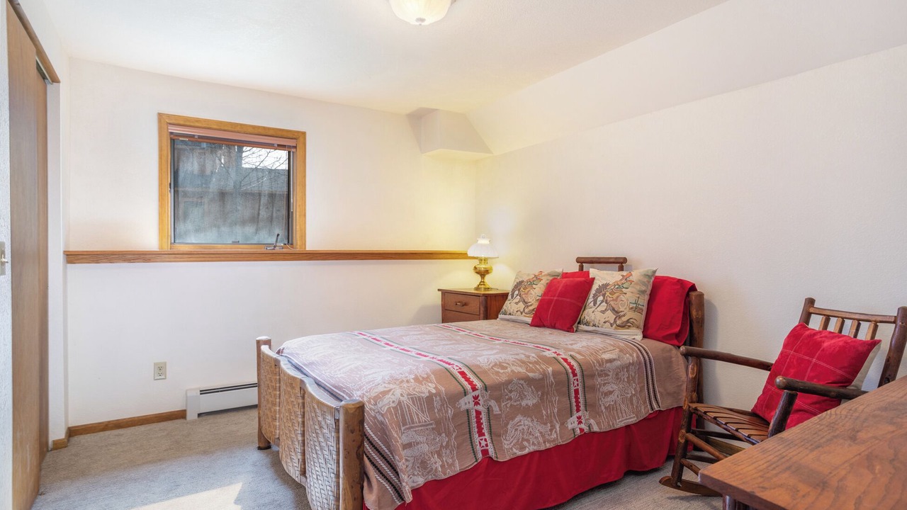 Photo of Bedroom in Gypsum