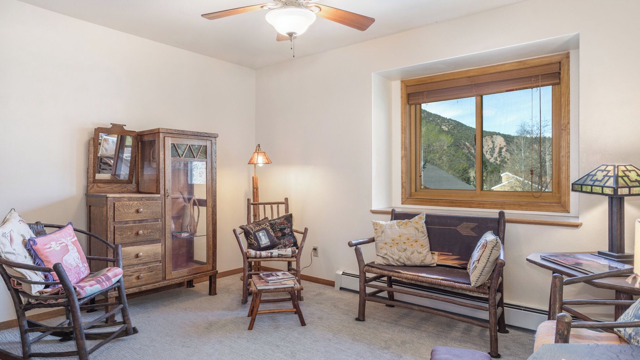Photo of Livingroom in Gypsum