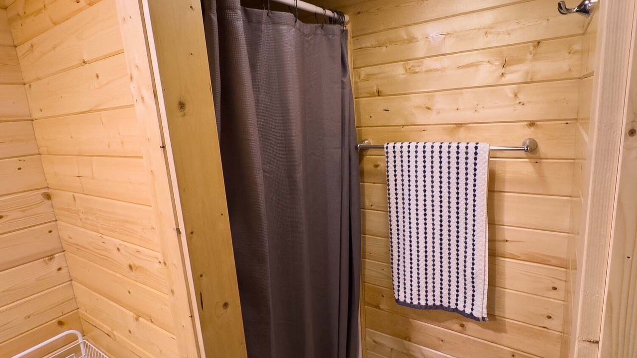 Photo of Bathroom in Howard