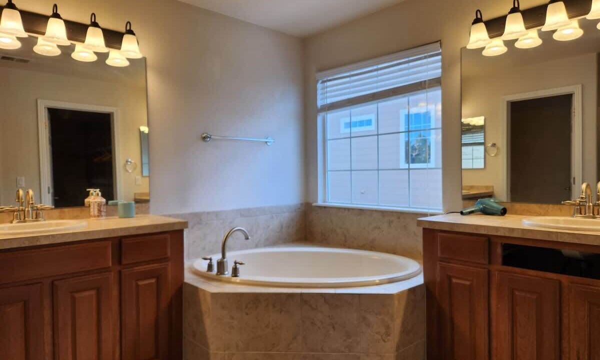 Photo of Bathroom in Aurora
