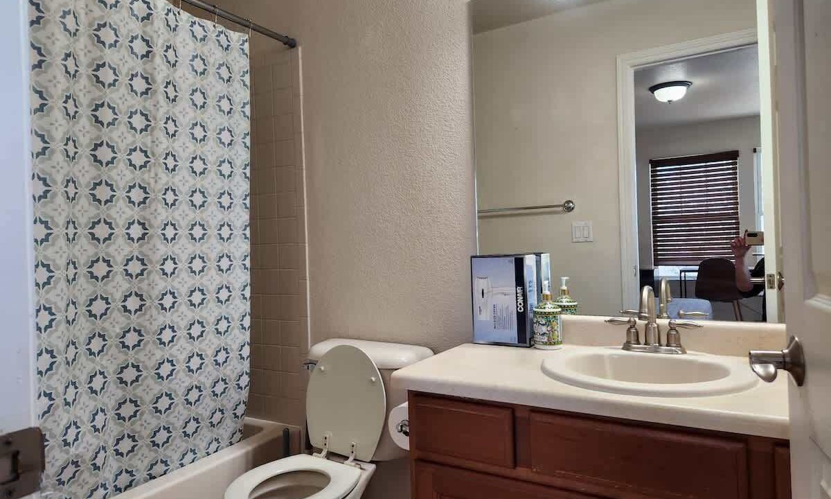 Photo of Bathroom in Aurora