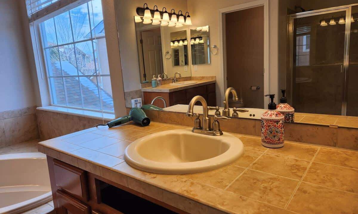 Photo of Bathroom in Aurora