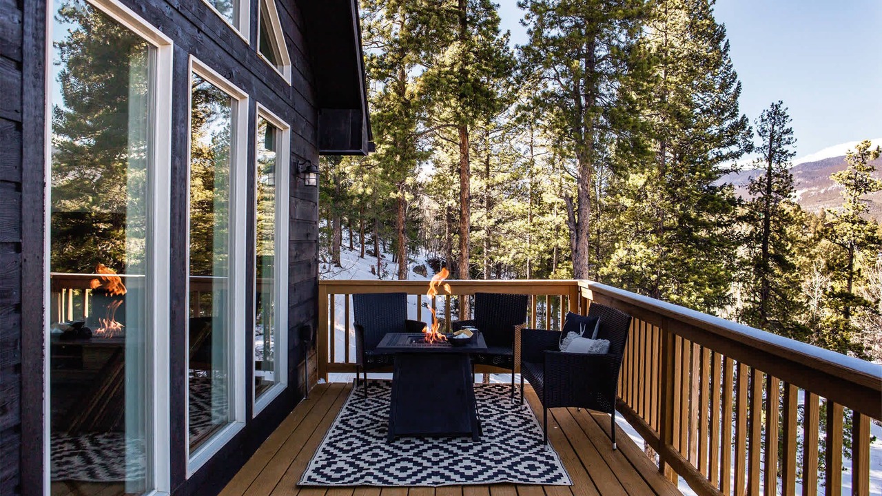 Photo of Outdoor in Bailey