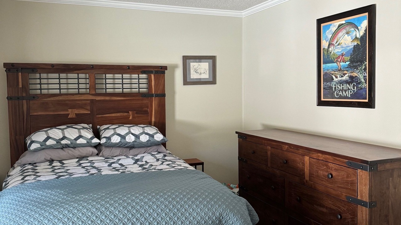 Photo of Bedroom in Spring Valley