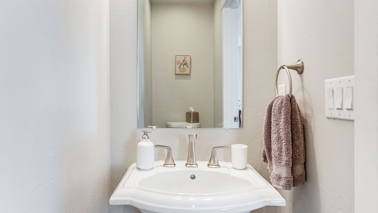 Photo of Bathroom in West Colfax