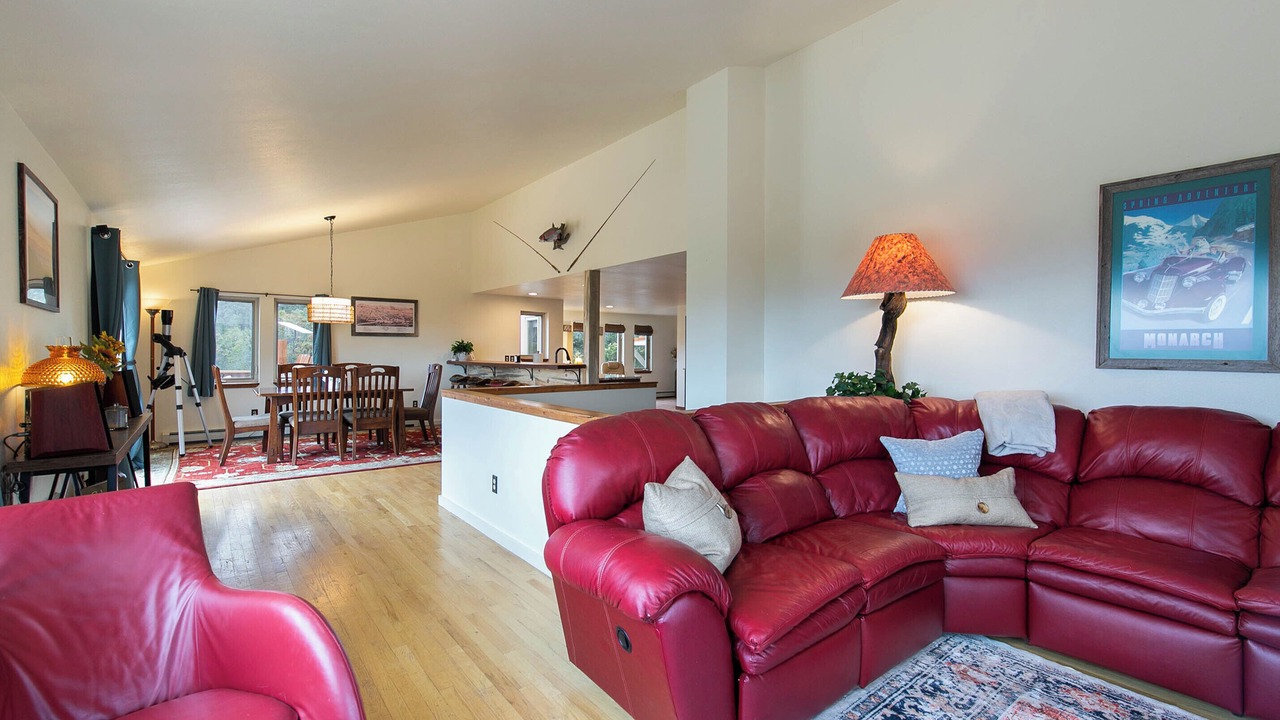 Photo of Bedroom in Villa Grove