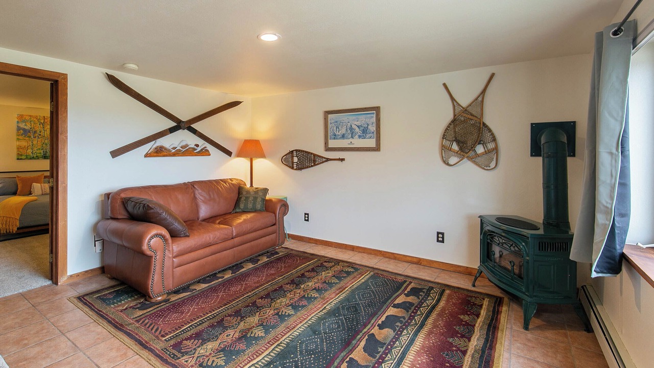 Photo of Bedroom in Villa Grove