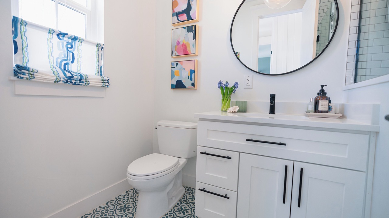 Photo of Bathroom in Washington Park