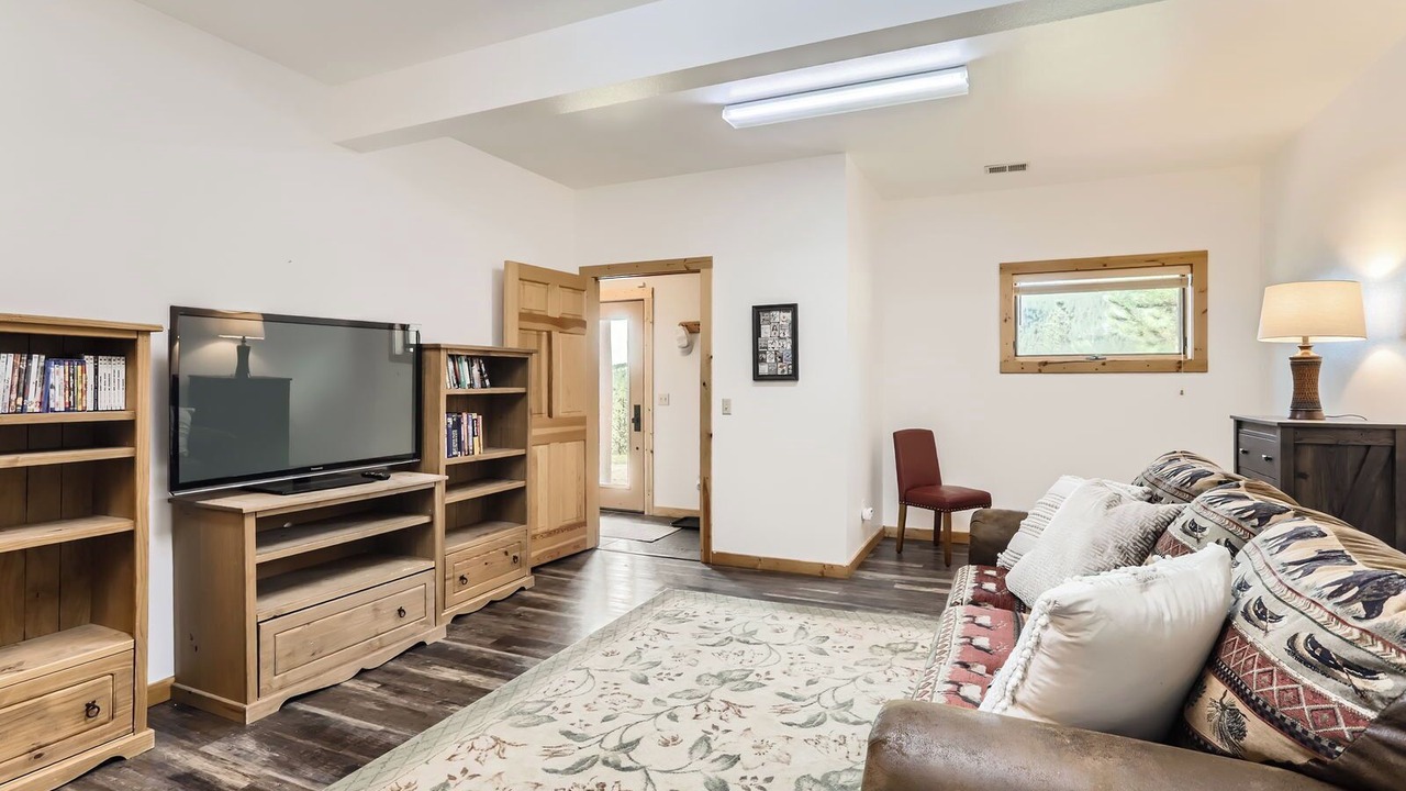 Photo of Bedroom in Lyons