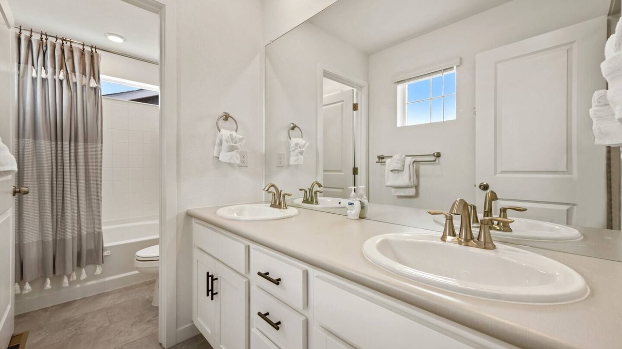 Photo of Bathroom in Loveland