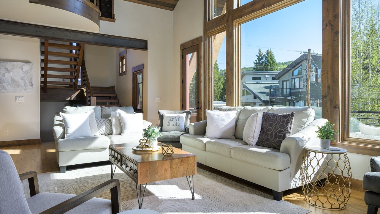 Photo of Livingroom in Old Town