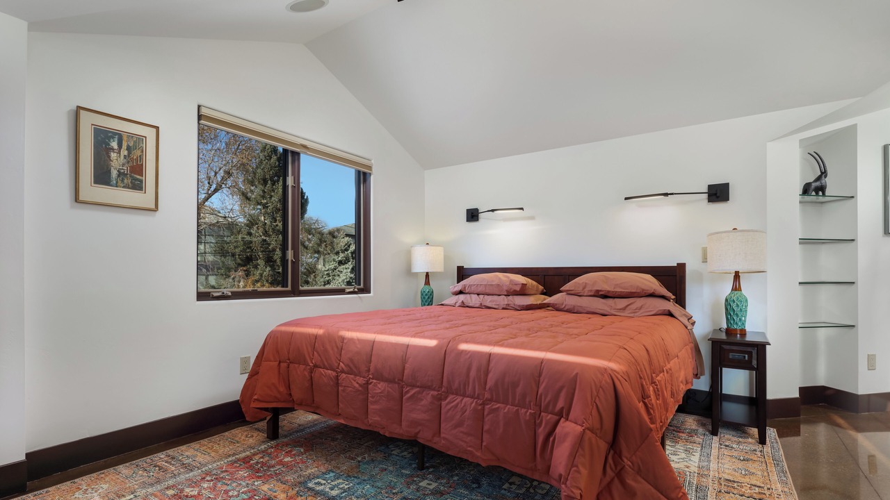 Photo of Bedroom in Newlands