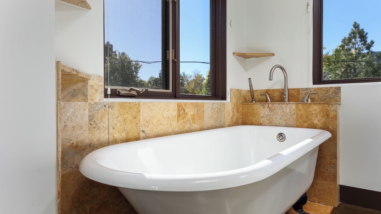 Photo of Bathroom in Newlands