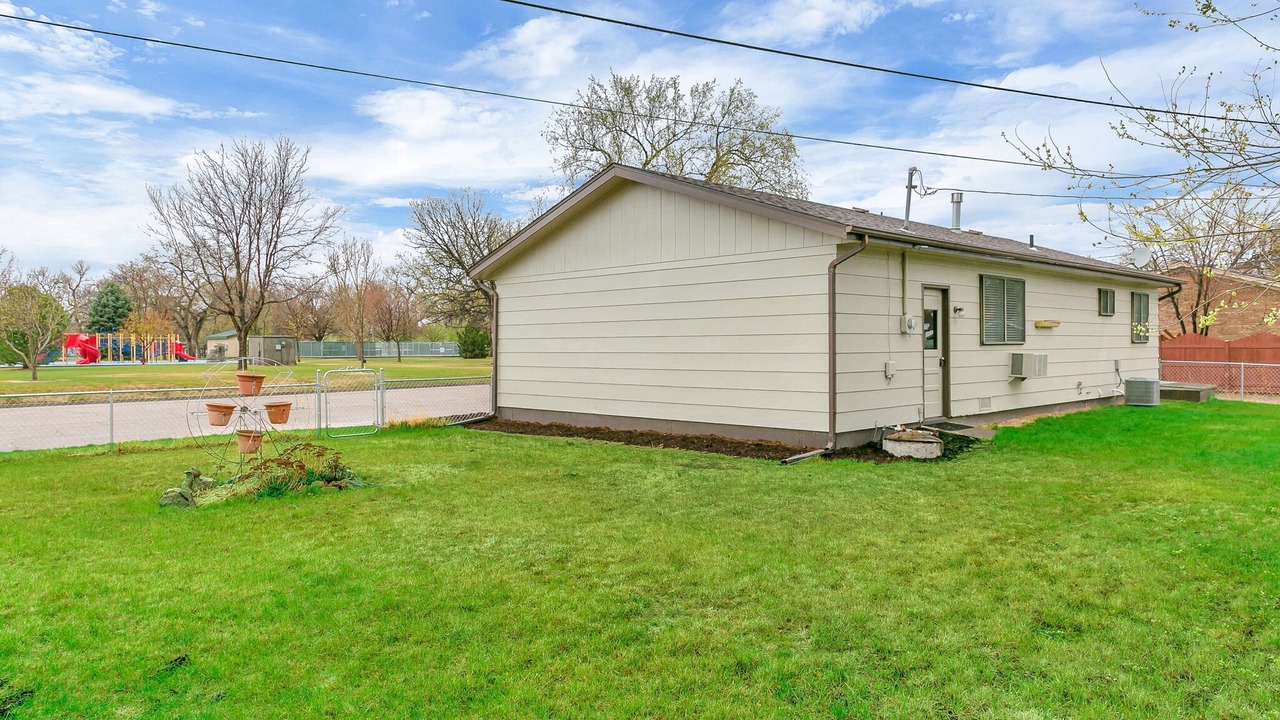 Photo of Outdoor in Windsor