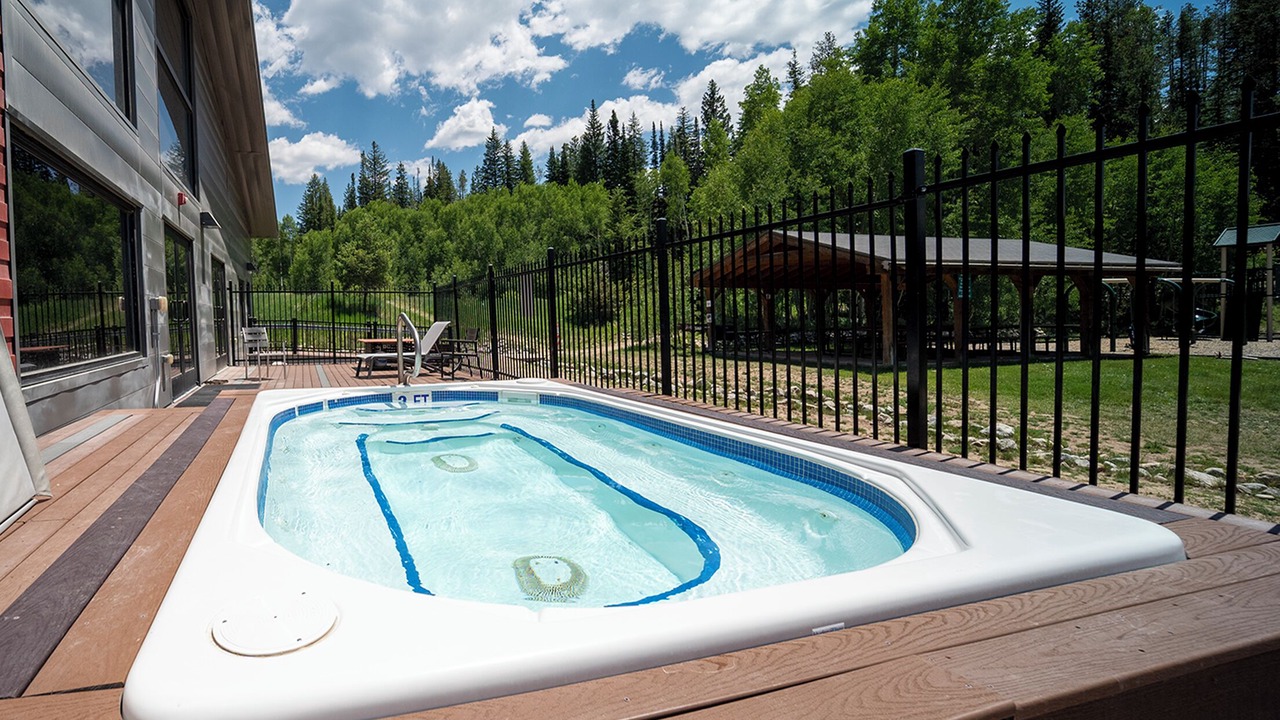 Photo of Outdoor in Rendezvous