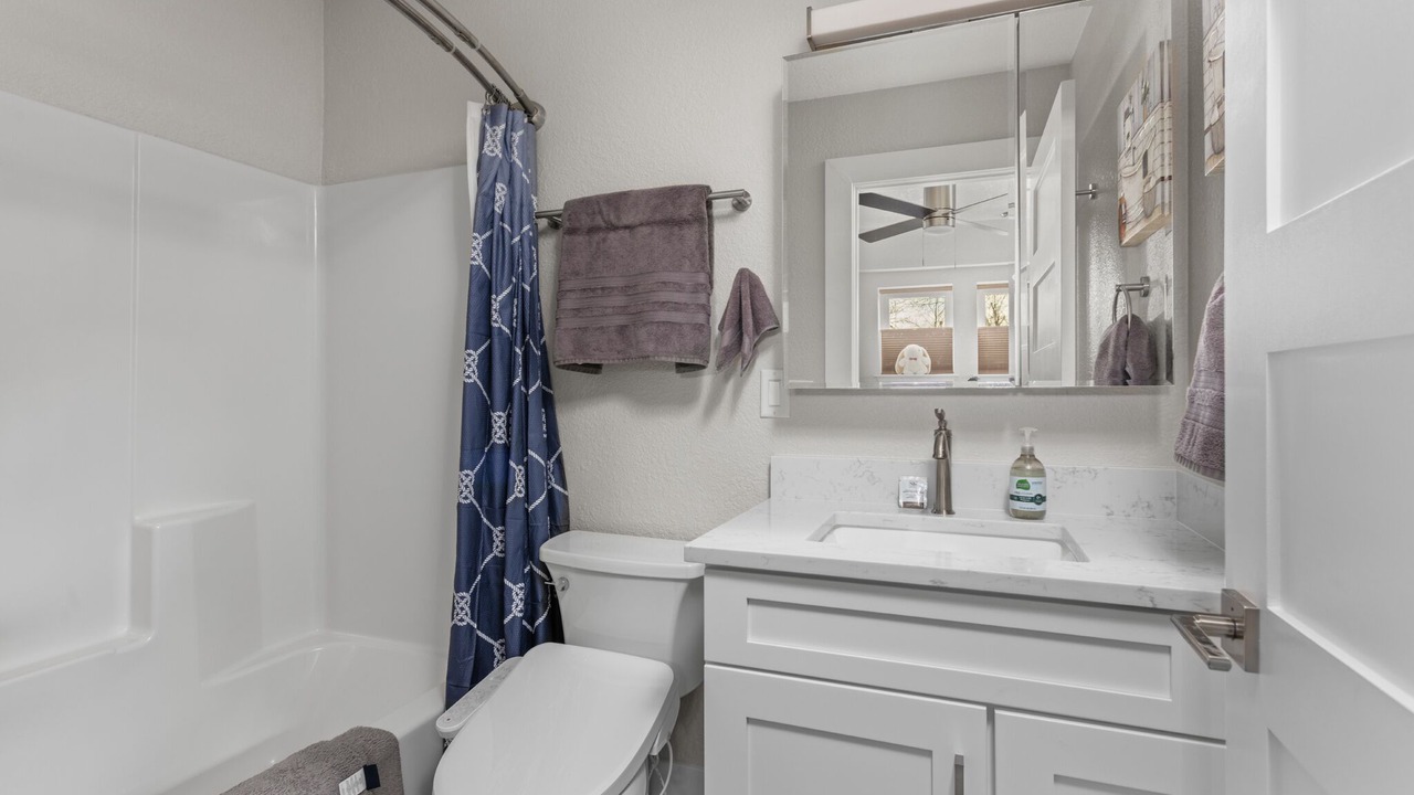 Photo of Bathroom in Milliken