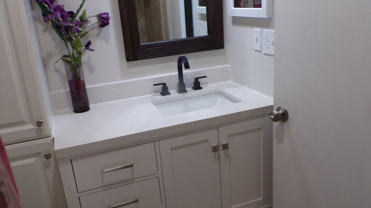 Photo of Bathroom in Skyway