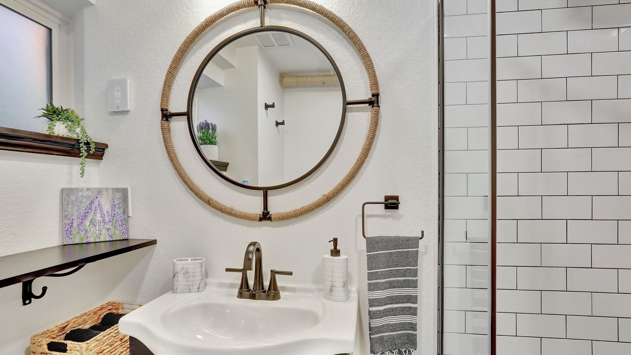 Photo of Bathroom in Cheesman Park