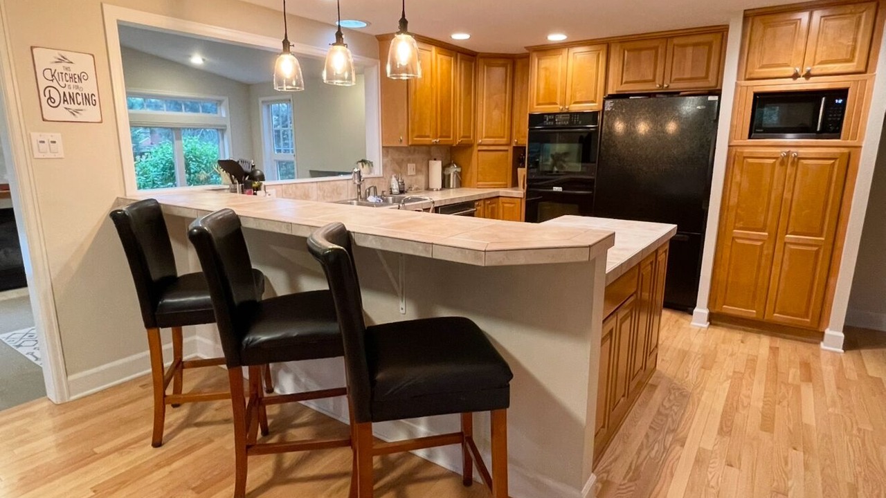Photo of Kitchen in Baseline Sub