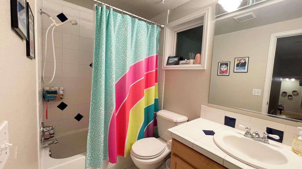Photo of Bathroom in Baseline Sub