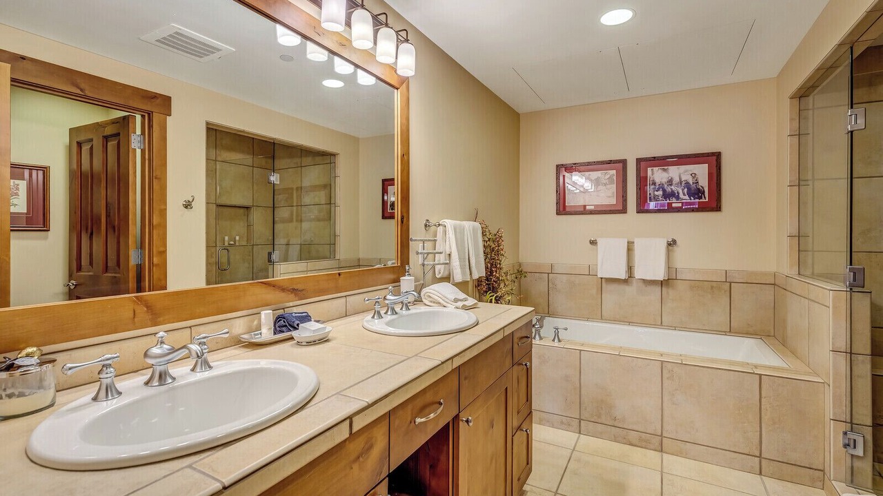 Photo of Bathroom in Snowmass Village