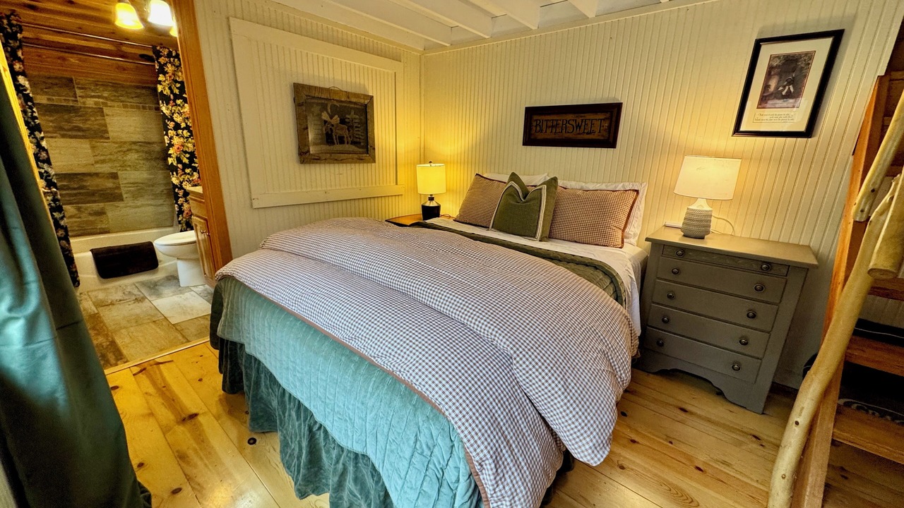 Photo of Bedroom in Allenspark