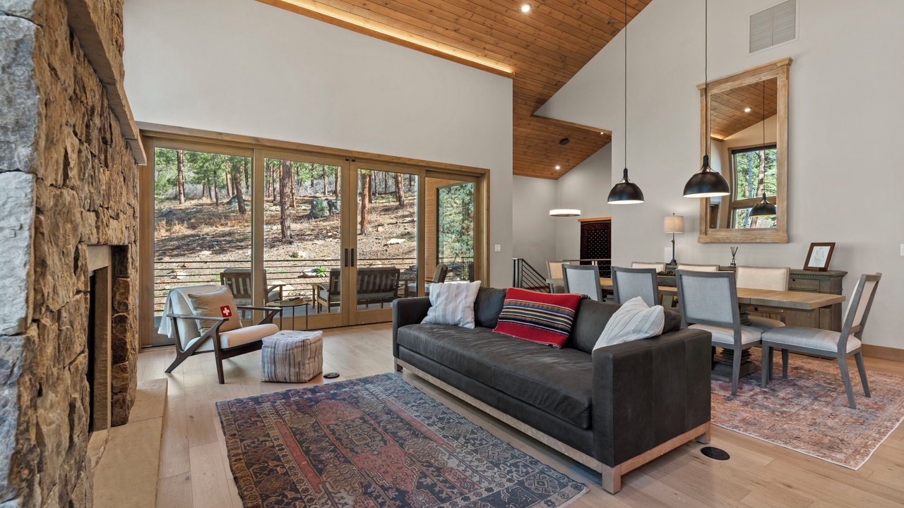 Photo of Livingroom in Durango - Purgatory