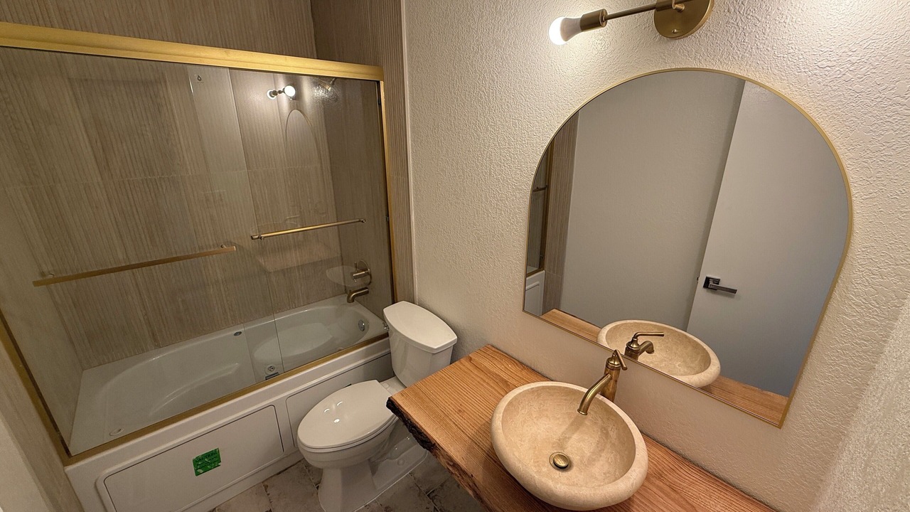 Photo of Bathroom in Village Seven