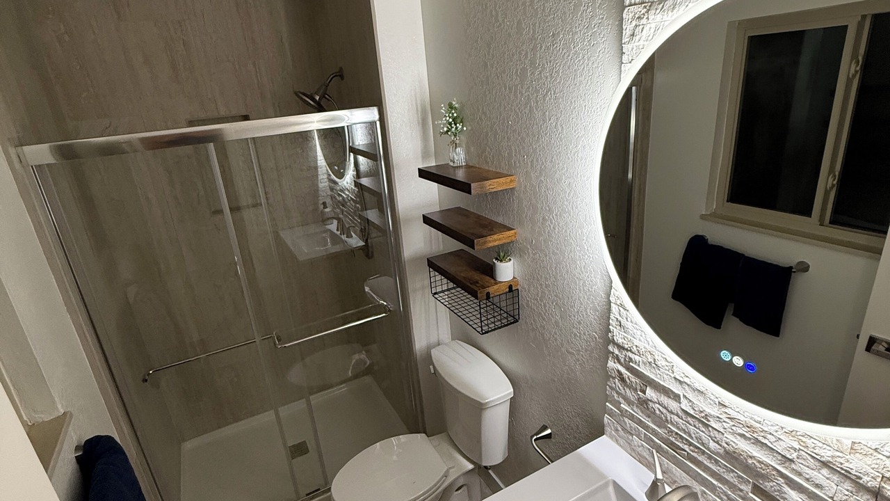 Photo of Bathroom in Village Seven