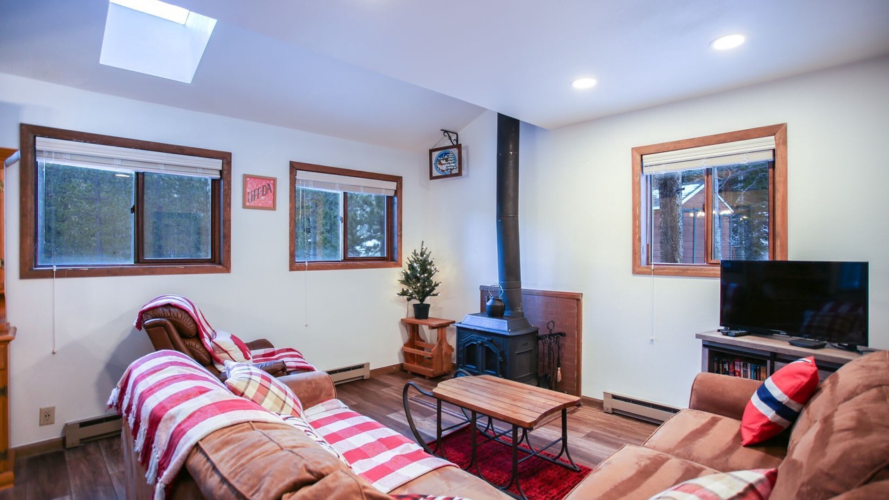 Photo of Livingroom in Blue River