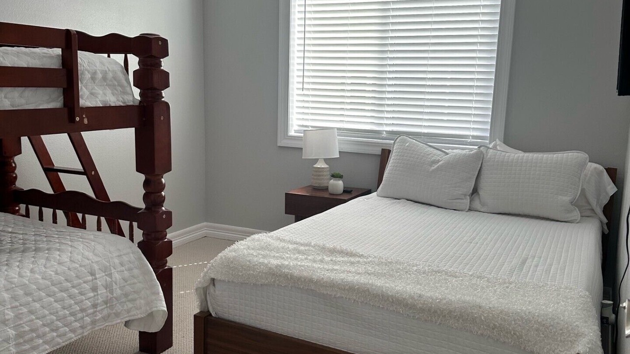 Photo of Bedroom in Edwards