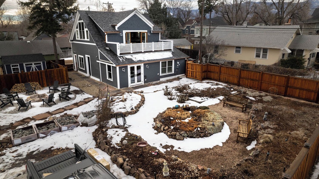 Photo of Outdoor in Old North End