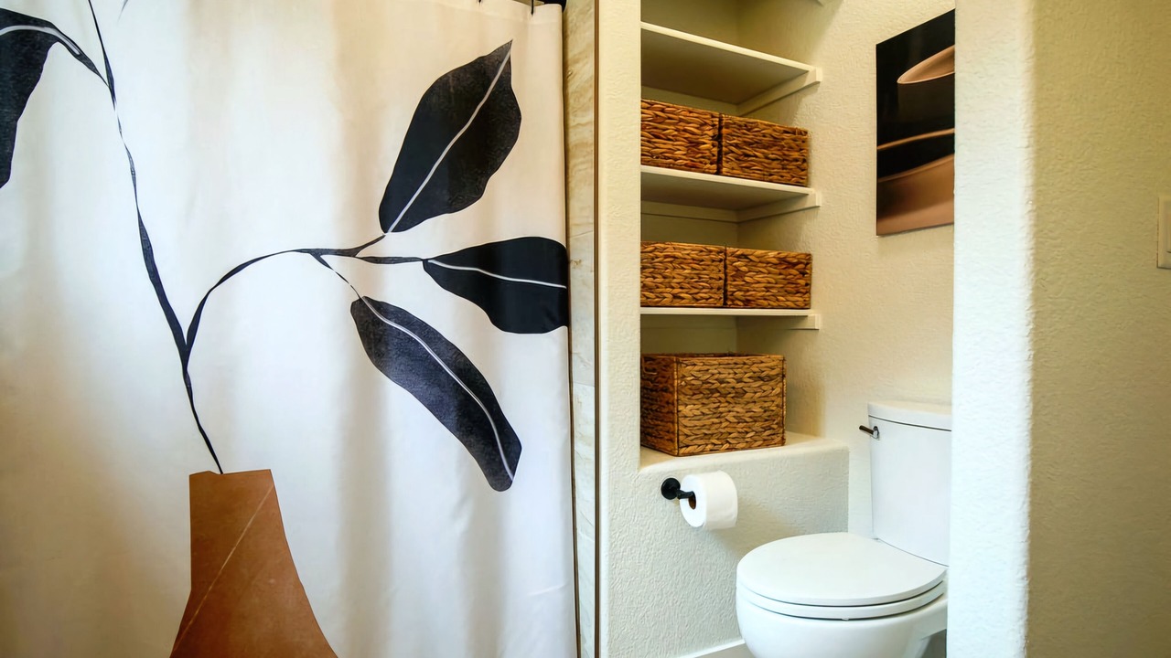 Photo of Bathroom in Canon City