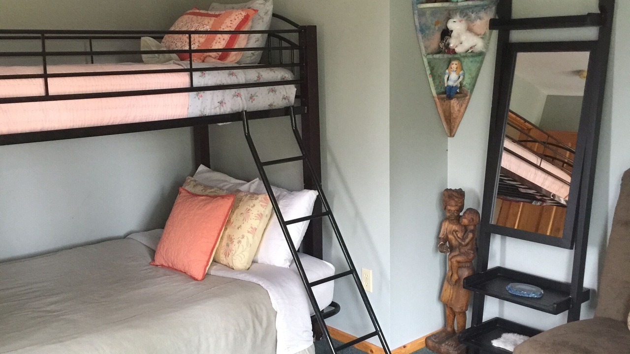 Photo of Bedroom in Gunnison - Crested Butte