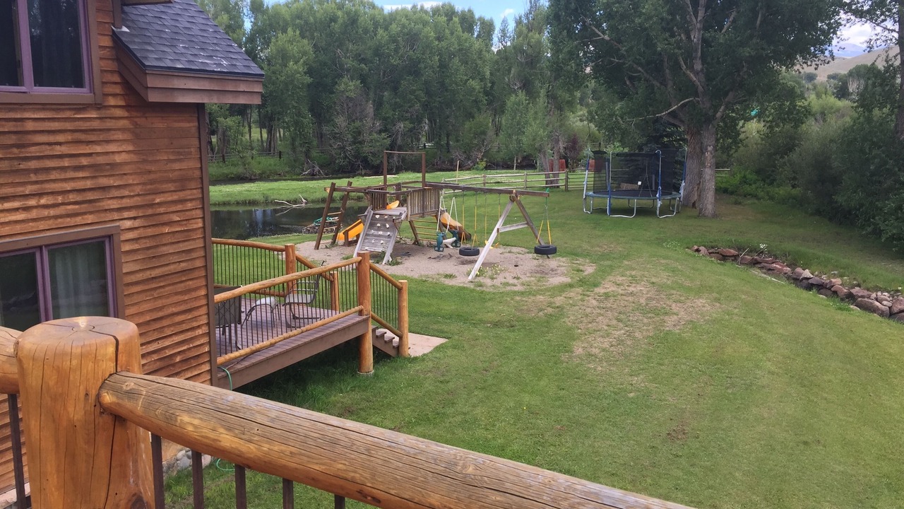 Photo of Patio Balcony in Gunnison - Crested Butte
