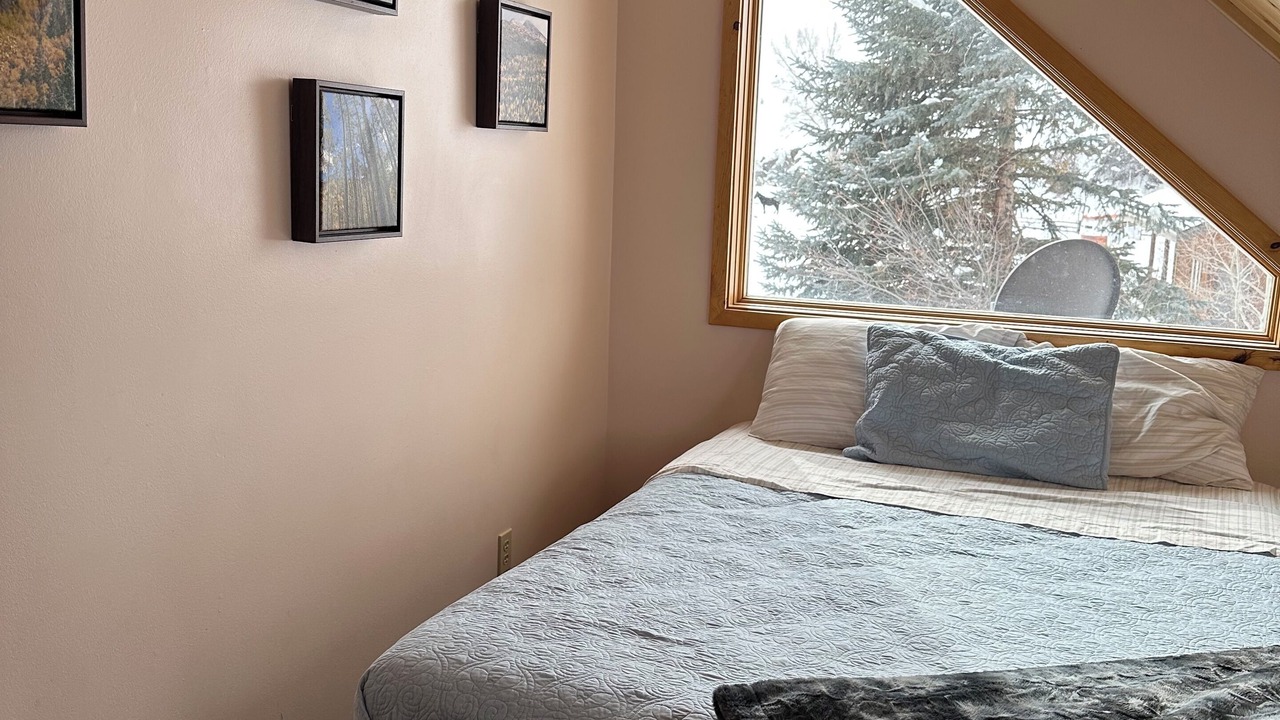 Photo of Bedroom in Gunnison - Crested Butte