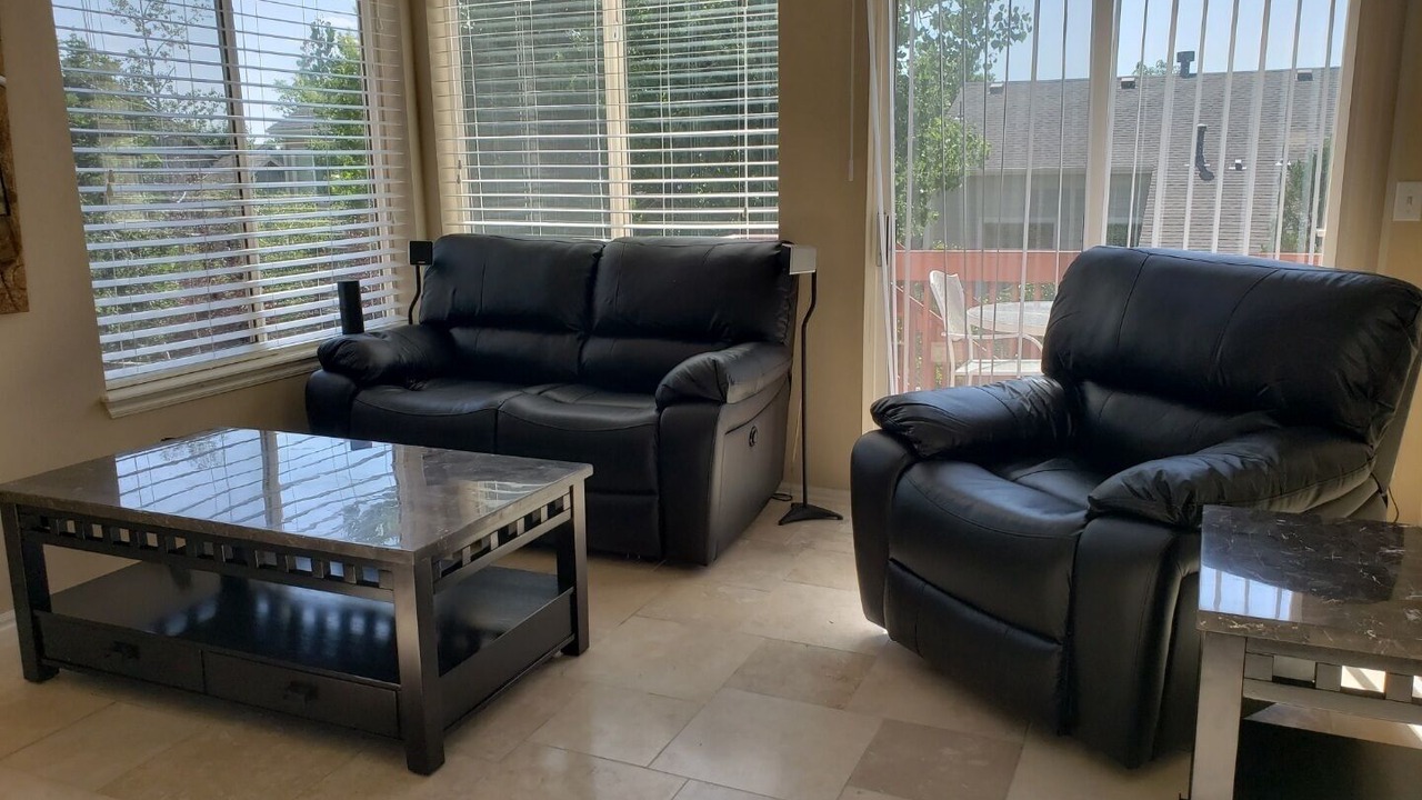 Photo of Livingroom in Highlands Ranch
