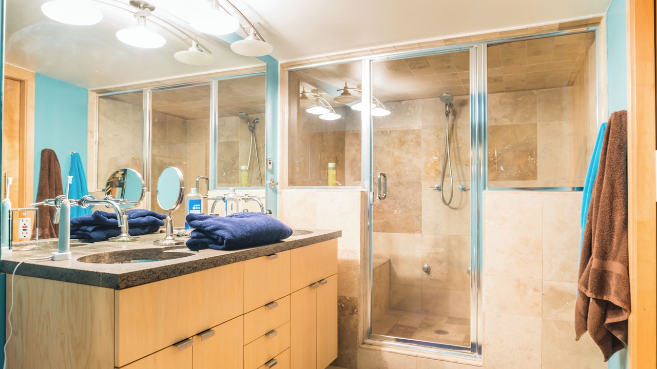 Photo of Bathroom in Cole