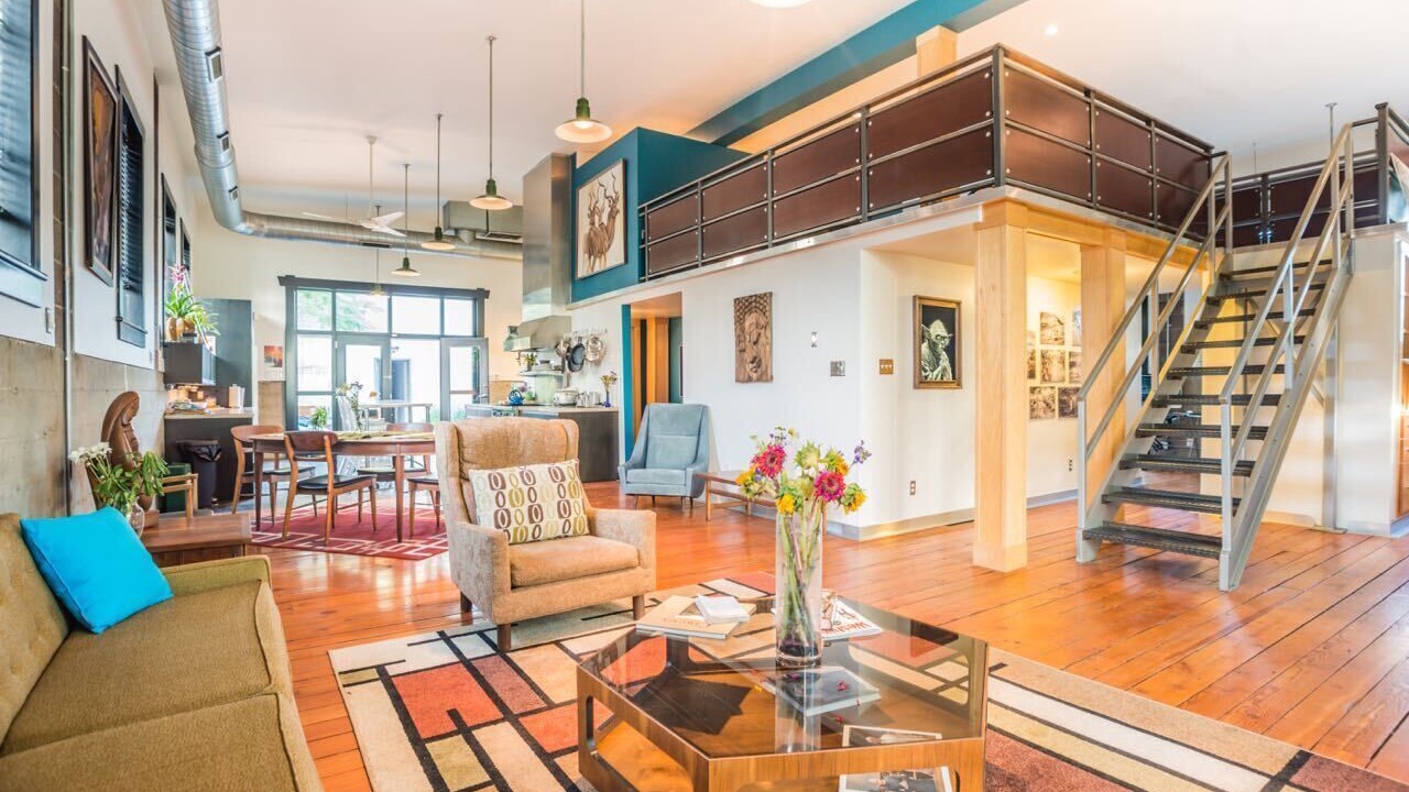 Photo of Livingroom in Cole