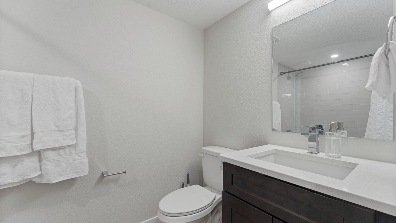 Photo of Bathroom in Barths