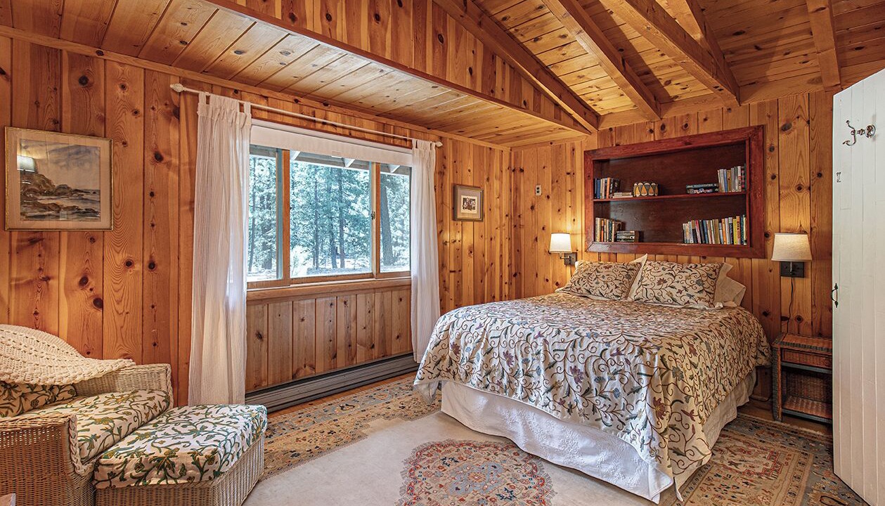 Photo of Bedroom in Bayfield