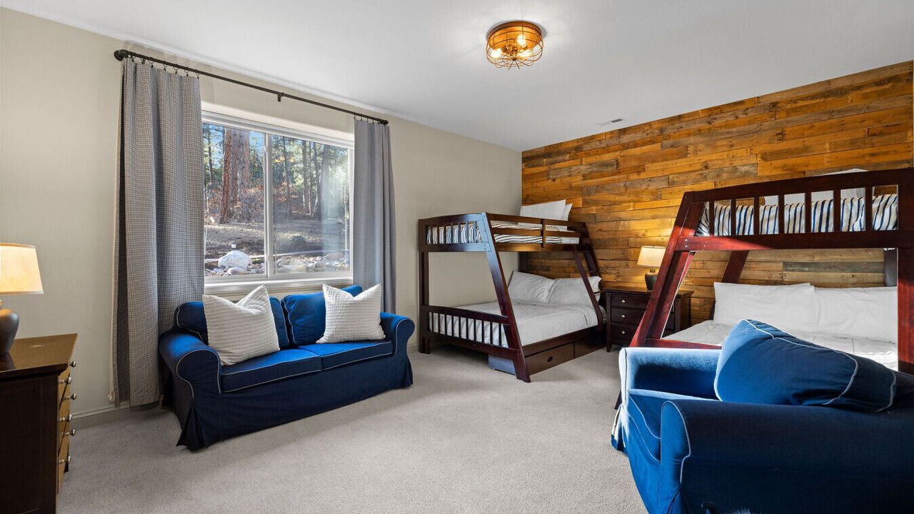 Photo of Bedroom in Colorado Springs